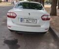 Белый Рено Флюенс, объемом двигателя 1.6 л и пробегом 205 тыс. км за 6200 $, фото 1 на Automoto.ua