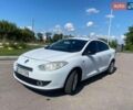 Белый Рено Флюенс, объемом двигателя 1.6 л и пробегом 268 тыс. км за 5300 $, фото 9 на Automoto.ua