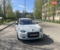 Белый Рено Флюенс, объемом двигателя 0 л и пробегом 135 тыс. км за 3900 $, фото 2 на Automoto.ua