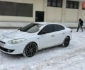 Белый Рено Флюенс, объемом двигателя 1.6 л и пробегом 260 тыс. км за 5999 $, фото 1 на Automoto.ua