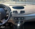 Білий Рено Флюенс, об'ємом двигуна 1.6 л та пробігом 88 тис. км за 7500 $, фото 10 на Automoto.ua