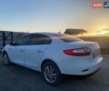 Белый Рено Флюенс, объемом двигателя 1.6 л и пробегом 268 тыс. км за 5300 $, фото 3 на Automoto.ua