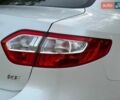 Белый Рено Флюенс, объемом двигателя 1.6 л и пробегом 247 тыс. км за 5200 $, фото 10 на Automoto.ua