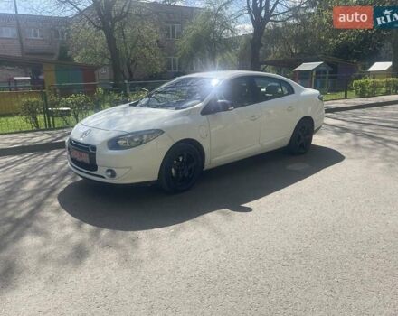 Белый Рено Флюенс, объемом двигателя 0 л и пробегом 135 тыс. км за 3900 $, фото 9 на Automoto.ua