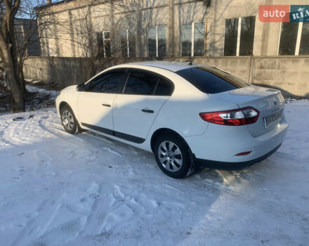 Белый Рено Флюенс, объемом двигателя 1.6 л и пробегом 167 тыс. км за 6800 $, фото 3 на Automoto.ua