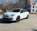Белый Рено Флюенс, объемом двигателя 1.6 л и пробегом 260 тыс. км за 6500 $, фото 1 на Automoto.ua