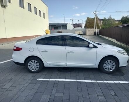 Белый Рено Флюенс, объемом двигателя 1.5 л и пробегом 270 тыс. км за 5937 $, фото 7 на Automoto.ua