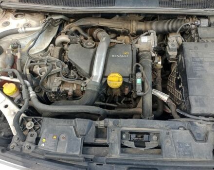 Белый Рено Флюенс, объемом двигателя 1.5 л и пробегом 270 тыс. км за 5937 $, фото 3 на Automoto.ua