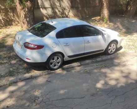 Білий Рено Флюенс, об'ємом двигуна 1.5 л та пробігом 355 тис. км за 6300 $, фото 7 на Automoto.ua