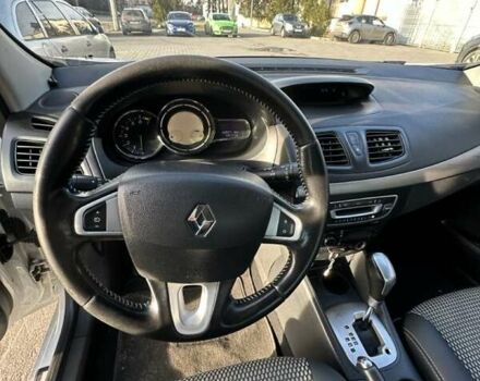 Білий Рено Флюенс, об'ємом двигуна 1.6 л та пробігом 259 тис. км за 5600 $, фото 14 на Automoto.ua