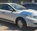 Белый Рено Флюенс, объемом двигателя 1.6 л и пробегом 88 тыс. км за 7500 $, фото 2 на Automoto.ua