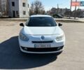 Белый Рено Флюенс, объемом двигателя 1.6 л и пробегом 260 тыс. км за 6500 $, фото 7 на Automoto.ua