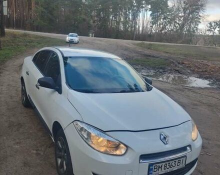 Белый Рено Флюенс, объемом двигателя 1.6 л и пробегом 218 тыс. км за 4499 $, фото 8 на Automoto.ua