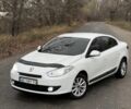 Белый Рено Флюенс, объемом двигателя 1.6 л и пробегом 170 тыс. км за 5800 $, фото 1 на Automoto.ua
