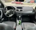Білий Рено Флюенс, об'ємом двигуна 2 л та пробігом 178 тис. км за 8500 $, фото 6 на Automoto.ua