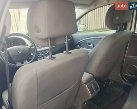 Белый Рено Флюенс, объемом двигателя 1.5 л и пробегом 270 тыс. км за 6200 $, фото 7 на Automoto.ua