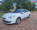 Белый Рено Флюенс, объемом двигателя 1.5 л и пробегом 193 тыс. км за 7300 $, фото 8 на Automoto.ua