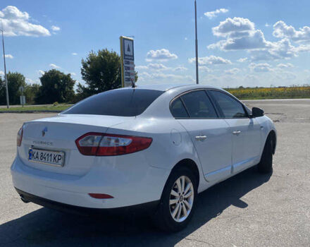 Белый Рено Флюенс, объемом двигателя 1.6 л и пробегом 258 тыс. км за 7000 $, фото 4 на Automoto.ua