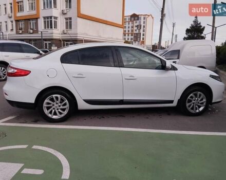 Білий Рено Флюенс, об'ємом двигуна 1.46 л та пробігом 168 тис. км за 6500 $, фото 2 на Automoto.ua