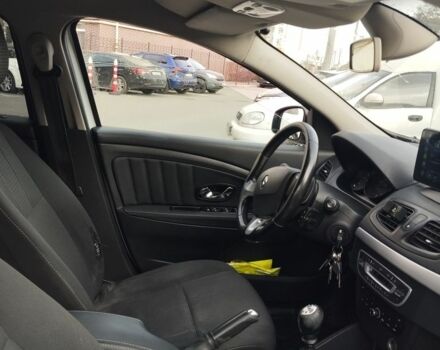 Білий Рено Флюенс, об'ємом двигуна 0 л та пробігом 167 тис. км за 6500 $, фото 7 на Automoto.ua