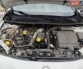 Белый Рено Флюенс, объемом двигателя 1.46 л и пробегом 178 тыс. км за 6100 $, фото 21 на Automoto.ua
