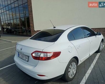 Белый Рено Флюенс, объемом двигателя 1.5 л и пробегом 270 тыс. км за 6200 $, фото 18 на Automoto.ua