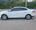 Белый Рено Флюенс, объемом двигателя 2 л и пробегом 193 тыс. км за 7000 $, фото 1 на Automoto.ua