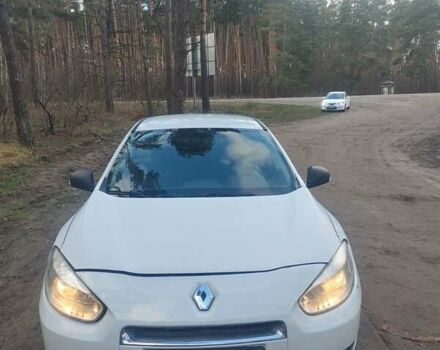Белый Рено Флюенс, объемом двигателя 1.6 л и пробегом 218 тыс. км за 4499 $, фото 9 на Automoto.ua