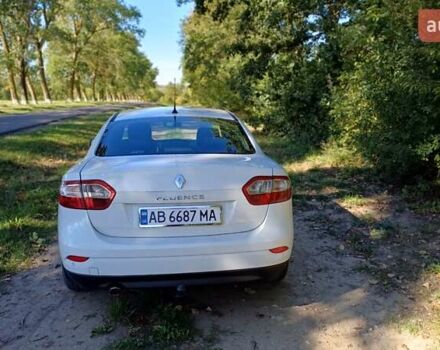Белый Рено Флюенс, объемом двигателя 1.5 л и пробегом 245 тыс. км за 5950 $, фото 3 на Automoto.ua