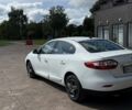 Белый Рено Флюенс, объемом двигателя 1.5 л и пробегом 350 тыс. км за 7000 $, фото 1 на Automoto.ua