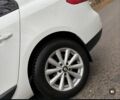 Белый Рено Флюенс, объемом двигателя 1.6 л и пробегом 170 тыс. км за 5800 $, фото 5 на Automoto.ua
