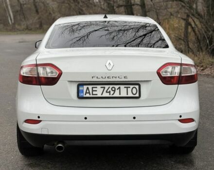 Белый Рено Флюенс, объемом двигателя 1.6 л и пробегом 170 тыс. км за 5800 $, фото 4 на Automoto.ua