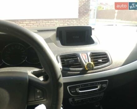 Белый Рено Флюенс, объемом двигателя 1.5 л и пробегом 270 тыс. км за 6200 $, фото 20 на Automoto.ua