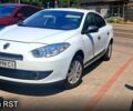 Білий Рено Флюенс, об'ємом двигуна 1.6 л та пробігом 88 тис. км за 7500 $, фото 1 на Automoto.ua