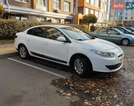 Білий Рено Флюенс, об'ємом двигуна 1.46 л та пробігом 168 тис. км за 6500 $, фото 8 на Automoto.ua