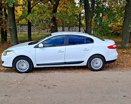 Білий Рено Флюенс, об'ємом двигуна 1.5 л та пробігом 390 тис. км за 4999 $, фото 5 на Automoto.ua