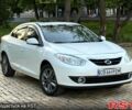 Белый Рено Флюенс, объемом двигателя 1.6 л и пробегом 247 тыс. км за 5200 $, фото 1 на Automoto.ua