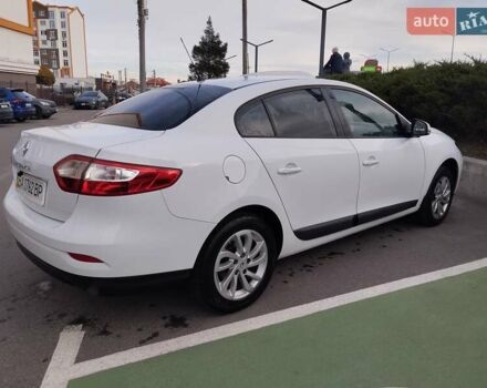 Білий Рено Флюенс, об'ємом двигуна 1.46 л та пробігом 168 тис. км за 6500 $, фото 3 на Automoto.ua