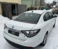 Білий Рено Флюенс, об'ємом двигуна 0 л та пробігом 47 тис. км за 2700 $, фото 4 на Automoto.ua