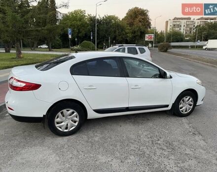 Білий Рено Флюенс, об'ємом двигуна 1.46 л та пробігом 176 тис. км за 7500 $, фото 3 на Automoto.ua