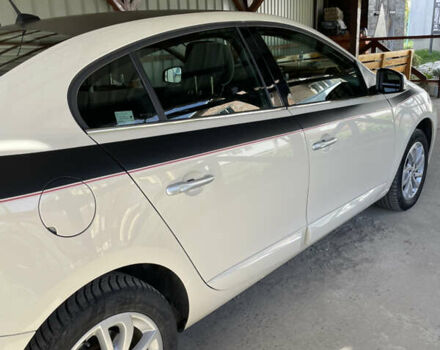 Білий Рено Флюенс, об'ємом двигуна 1.6 л та пробігом 181 тис. км за 9500 $, фото 24 на Automoto.ua