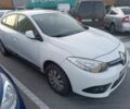 Белый Рено Флюенс, объемом двигателя 1.6 л и пробегом 226 тыс. км за 6000 $, фото 4 на Automoto.ua
