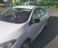 Білий Рено Флюенс, об'ємом двигуна 0 л та пробігом 65 тис. км за 9600 $, фото 1 на Automoto.ua