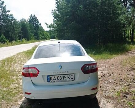 Белый Рено Флюенс, объемом двигателя 1.6 л и пробегом 292 тыс. км за 6500 $, фото 3 на Automoto.ua