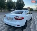Белый Рено Флюенс, объемом двигателя 1.46 л и пробегом 105 тыс. км за 7800 $, фото 5 на Automoto.ua
