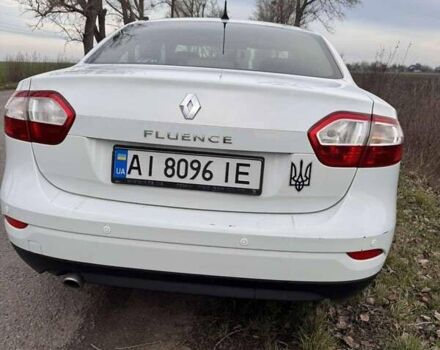 Белый Рено Флюенс, объемом двигателя 1.46 л и пробегом 270 тыс. км за 8000 $, фото 4 на Automoto.ua