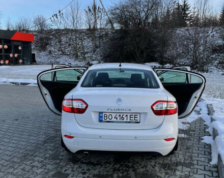 Белый Рено Флюенс, объемом двигателя 1.5 л и пробегом 128 тыс. км за 9950 $, фото 6 на Automoto.ua