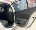 Белый Рено Флюенс, объемом двигателя 1.6 л и пробегом 262 тыс. км за 6999 $, фото 59 на Automoto.ua