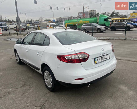 Белый Рено Флюенс, объемом двигателя 1.46 л и пробегом 198 тыс. км за 6500 $, фото 6 на Automoto.ua