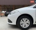 Білий Рено Флюенс, об'ємом двигуна 1.6 л та пробігом 262 тис. км за 7500 $, фото 23 на Automoto.ua